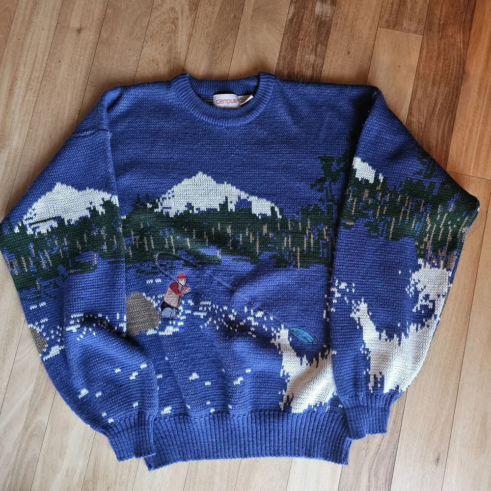 VTG Street Wear All Over Print Sweater Fishing Mountains Campus Size Large - Picture 1 of 7